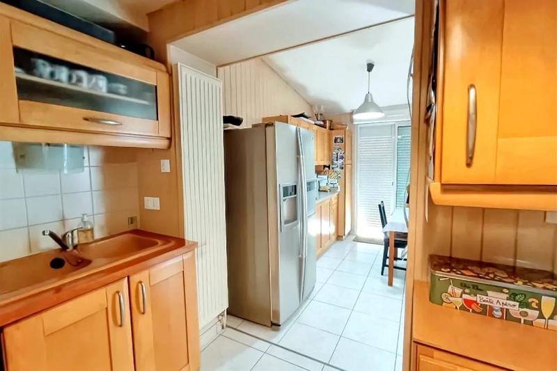 Maison - 148 m² - 7 pièces