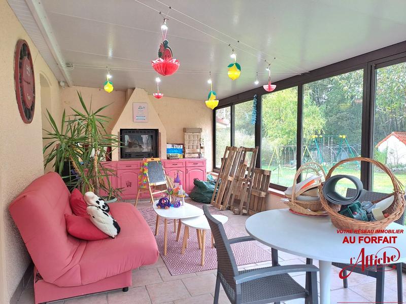 Maison - 217 m² - 6 pièces