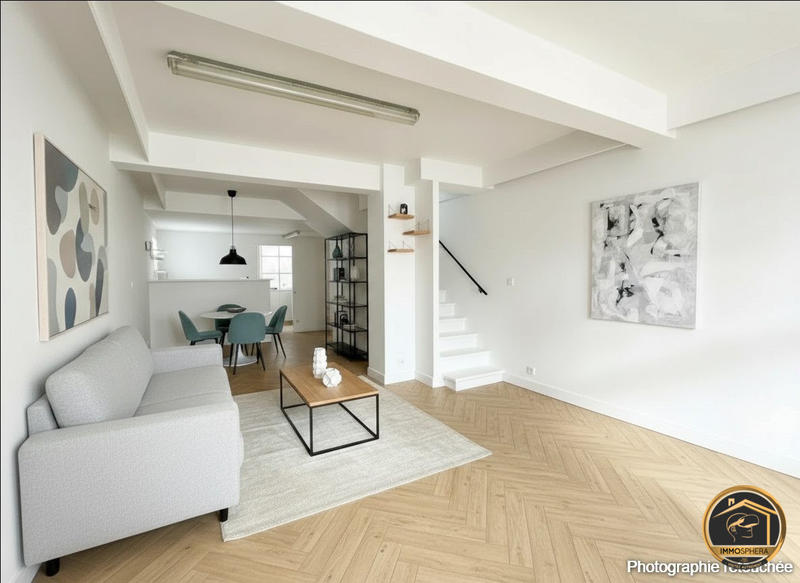 Maison - 90 m² - 3 pièces