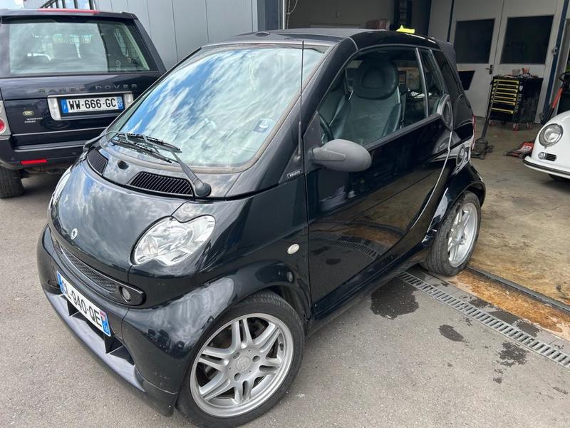 Smart ForTwo Cabrio 75 Brabus Softouch a