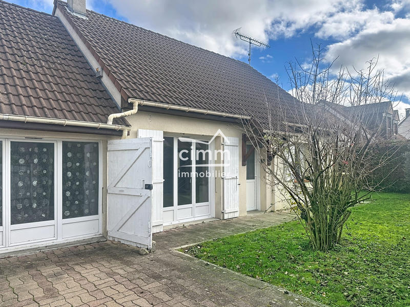 Maison - 101 m² - 6 pièces