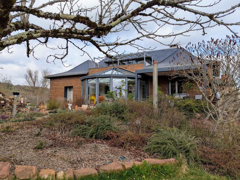 Maison - 320 m² - 12 pièces