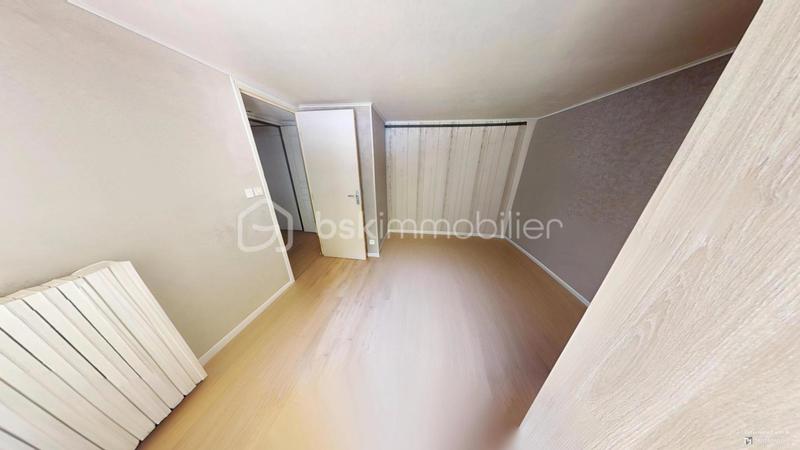 Maison de village - 191 m² - 9 pièces