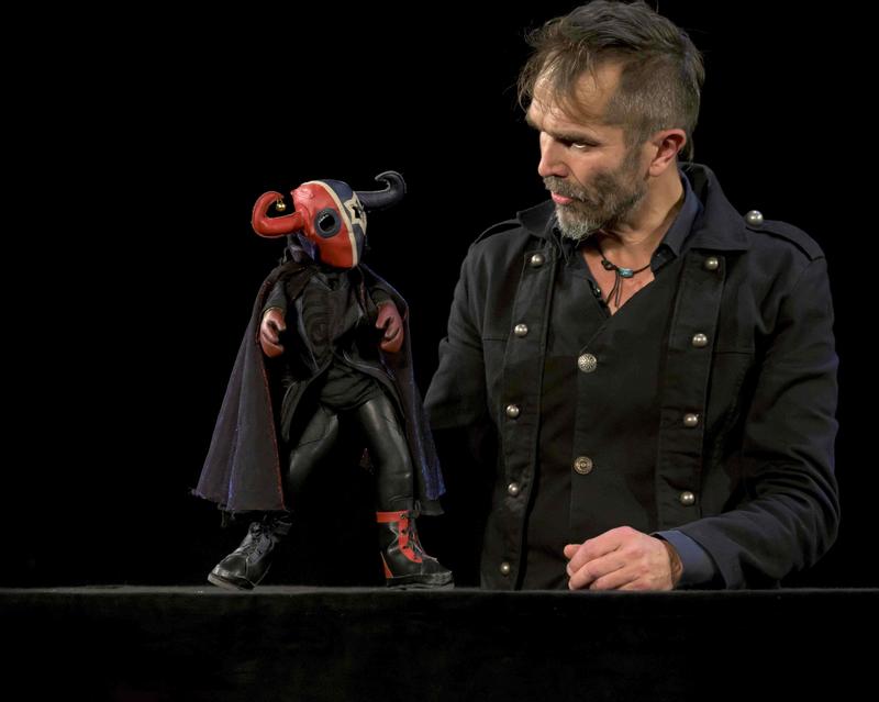 Spectacles : la Manékine et Puppet Fight Club