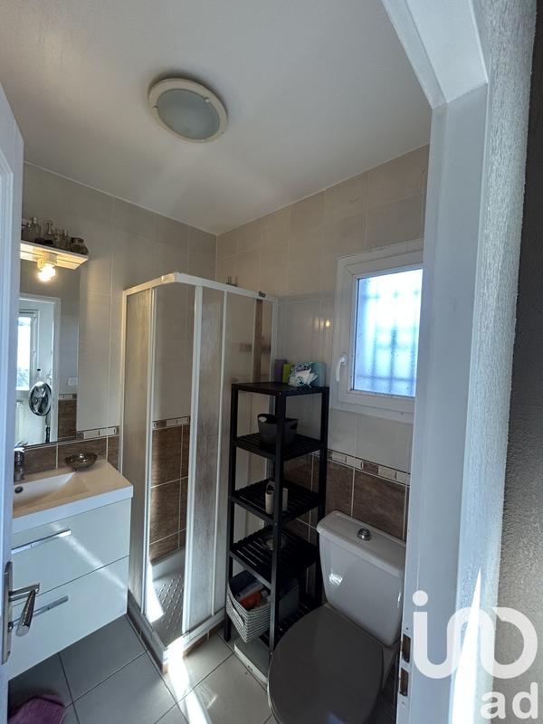 Maison - 235 m² - 11 pièces