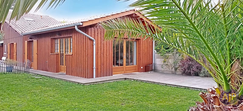 Maison - 160 m² - 7 pièces