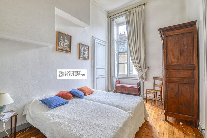 Appartement - 148 m² - 4 pièces