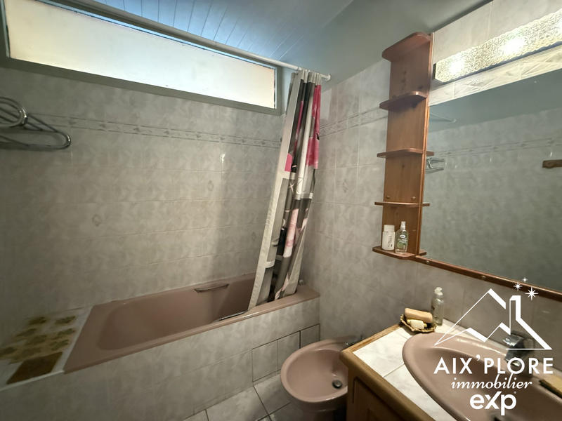 Appartement - 104 m² - 5 pièces