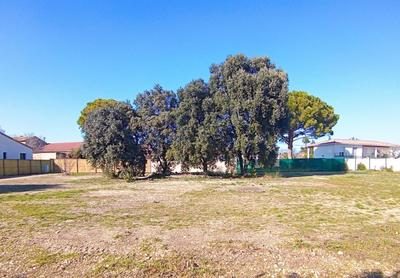 Terrain constructible - 1 400 m²