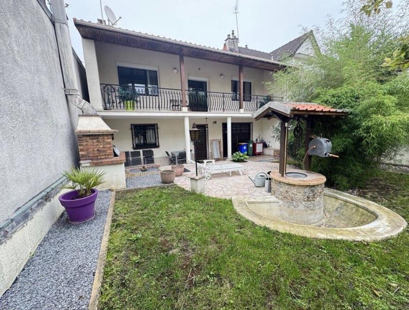 Maison - 150 m² - 7 pièces