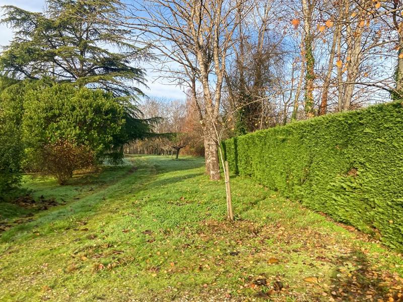 Maison - 234 m² - 6 pièces