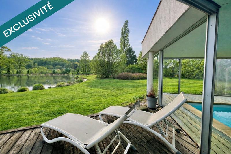 Maison - 460 m² - 12 pièces