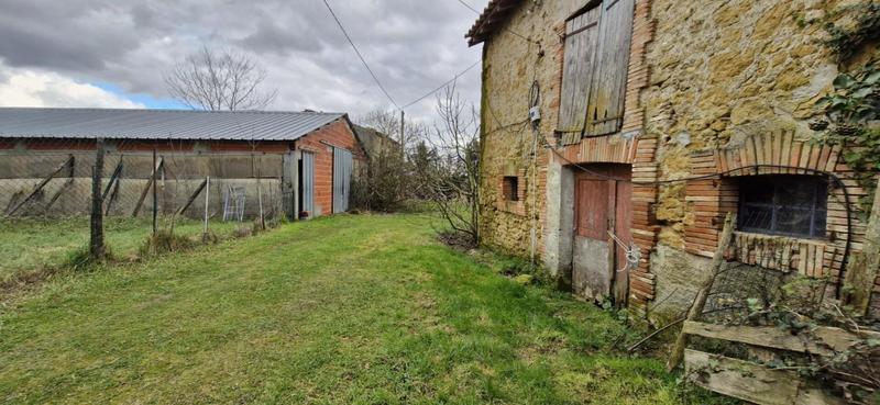 Grange - 200 m² - 1 pièce