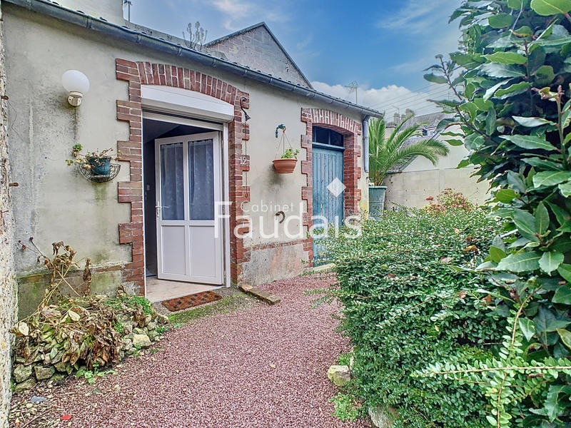 Maison - 248 m² - 10 pièces