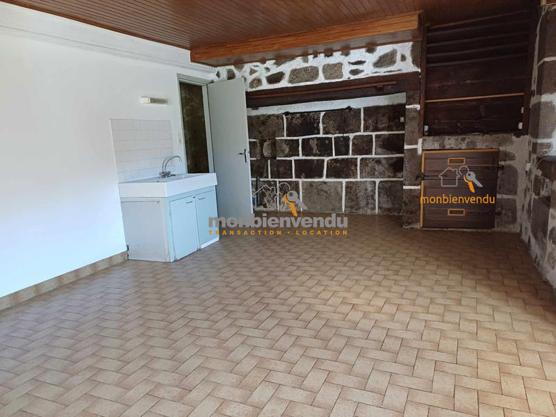 Maison traditionnelle - 106 m² - 6 pièces