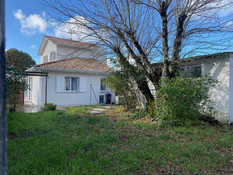 Maison contemporaine - 112 m² - 4 pièces