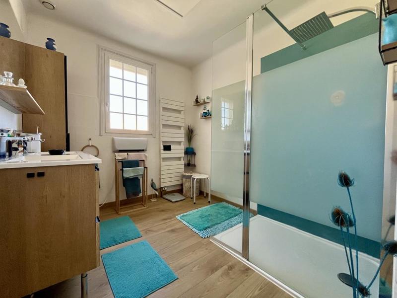 Maison - 151 m² - 6 pièces