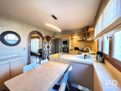 Maison - 138 m² - 4 pièces