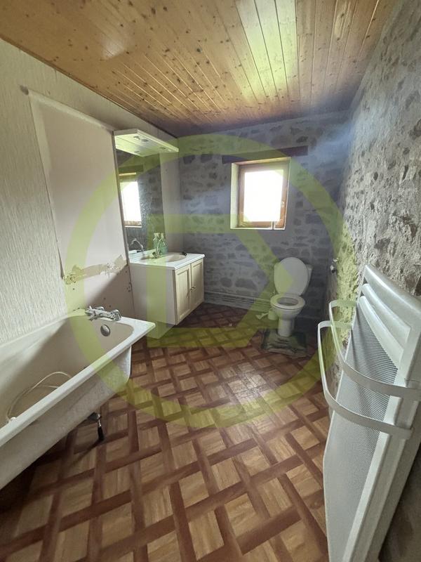 Maison - 88 m² - 6 pièces