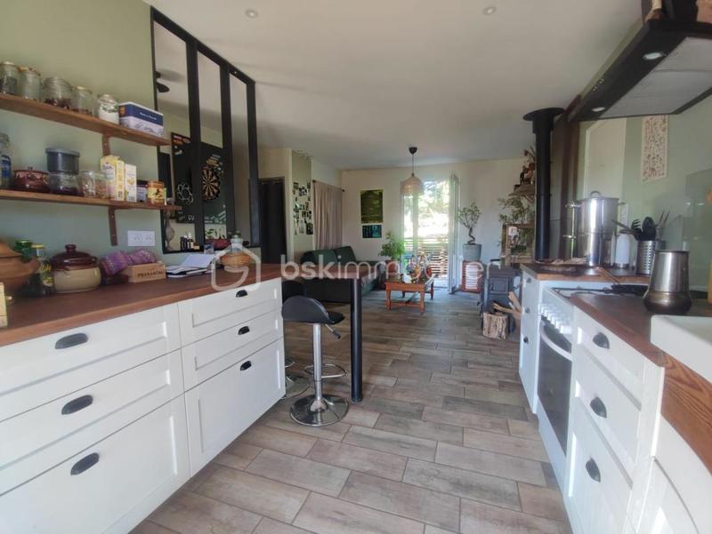 Propriété - 77 m² - 4 pièces