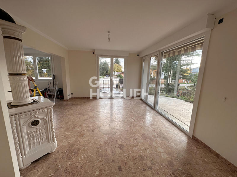 Maison - 104 m² - 5 pièces