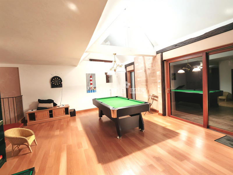 Maison ancienne - 188 m² - 6 pièces