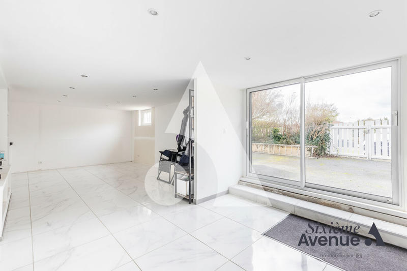 Maison - 96 m² - 5 pièces