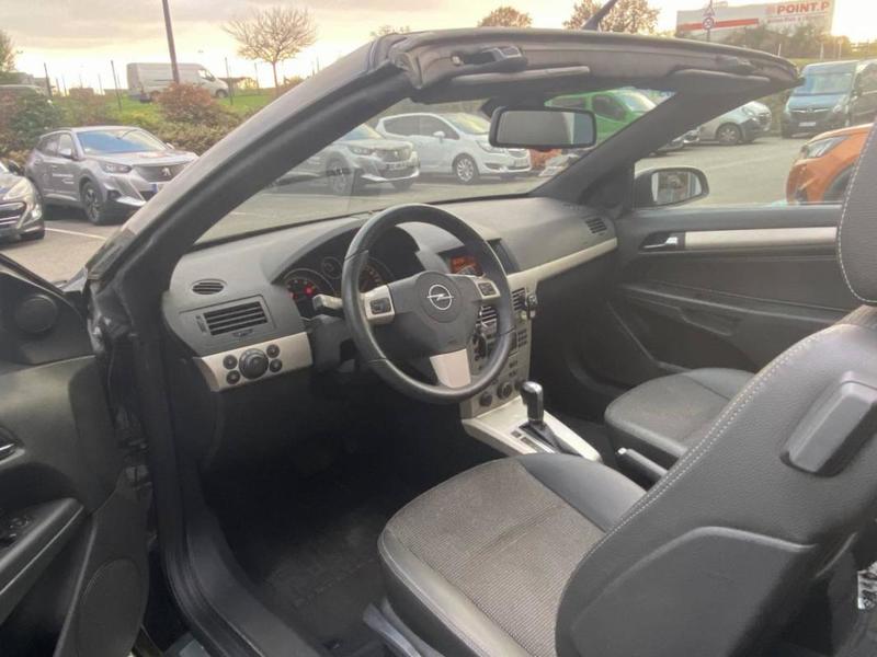 Opel Astra Twin top 1.8 Twinport Cosmo Auto 2 portes Cabriolet (juil. 2006) (co2 194)