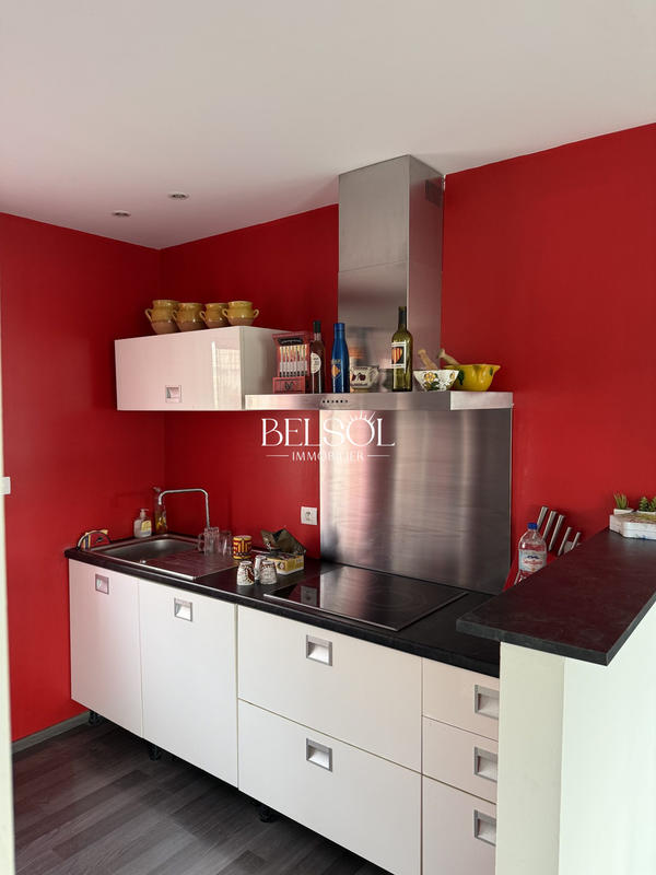 Maison - 98 m² - 5 pièces