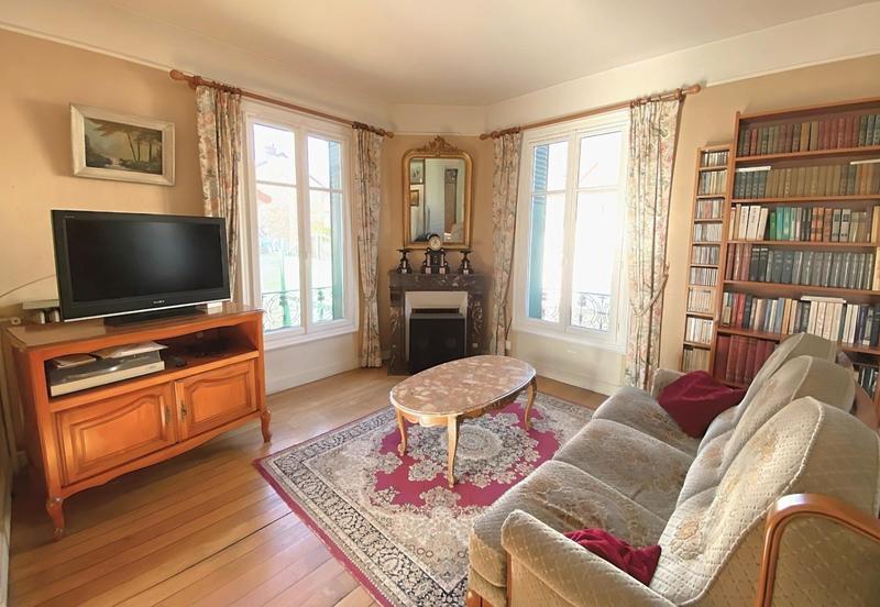 Maison - 105 m² - 6 pièces