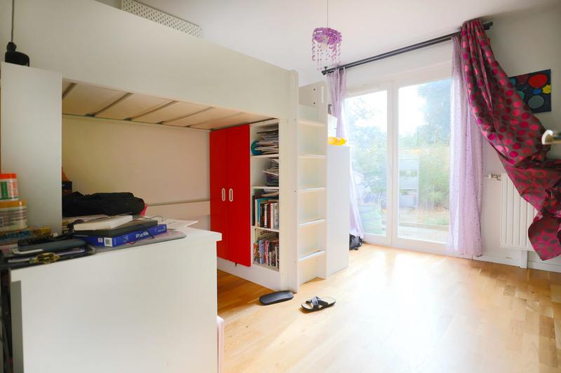 Appartement - 94 m² - 5 pièces