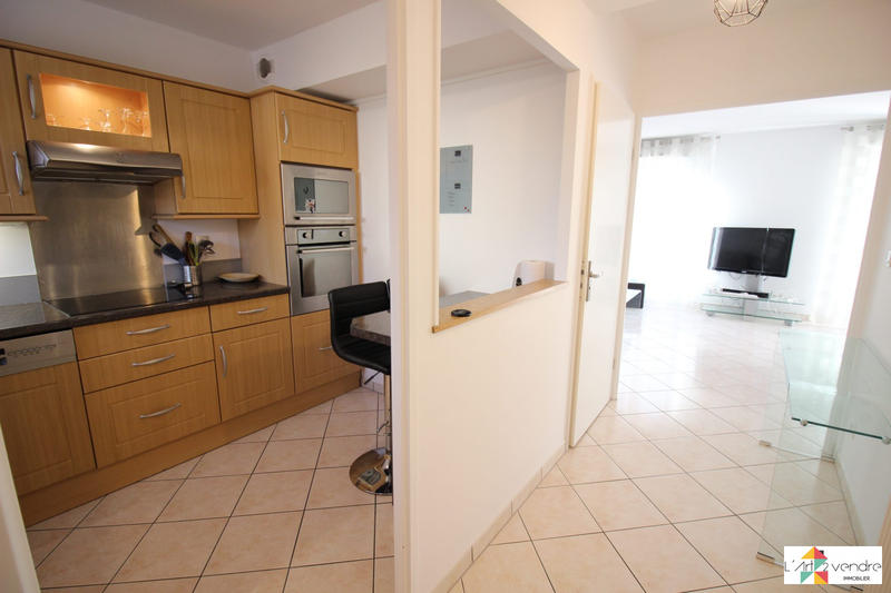 Maison - 84 m² - 5 pièces