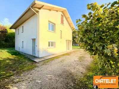 Maison - 163 m² - 7 pièces