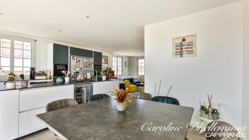 Maison de ville - 146 m² - 6 pièces