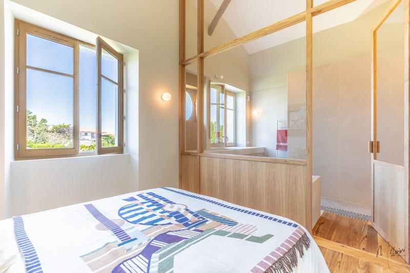 Maison - 187 m² - 7 pièces