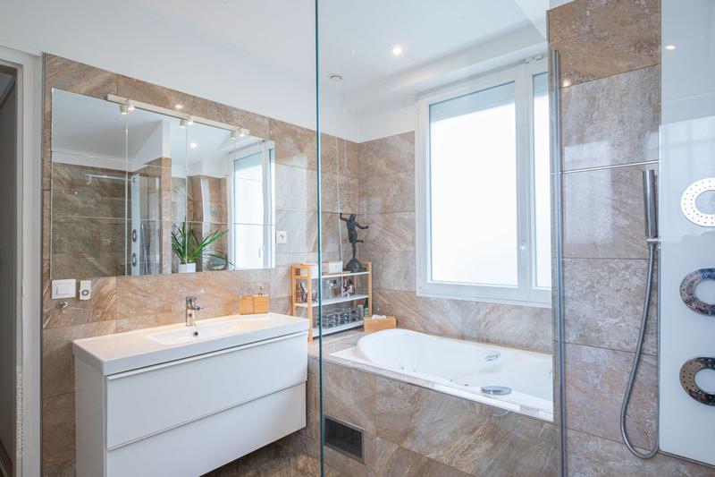 Maison - 163 m² - 7 pièces