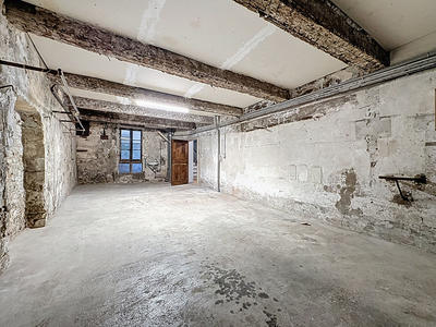 Immeuble - 255 m² - 7 pièces