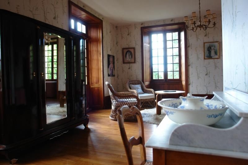 Maison - 211 m² - 6 pièces