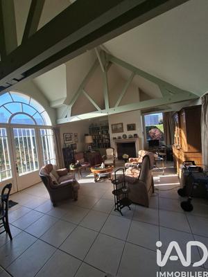 Maison de maîtres - 143 m² - 7 pièces