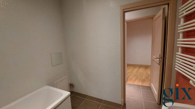 Appartement - 85 m² - 4 pièces