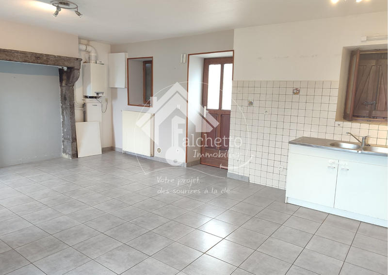 Maison de village - 75 m² - 3 pièces