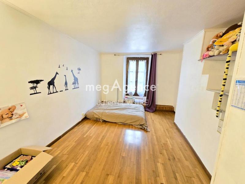 Maison - 177 m² - 5 pièces