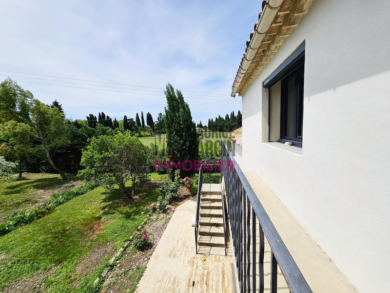 Maison - 232 m² - 8 pièces