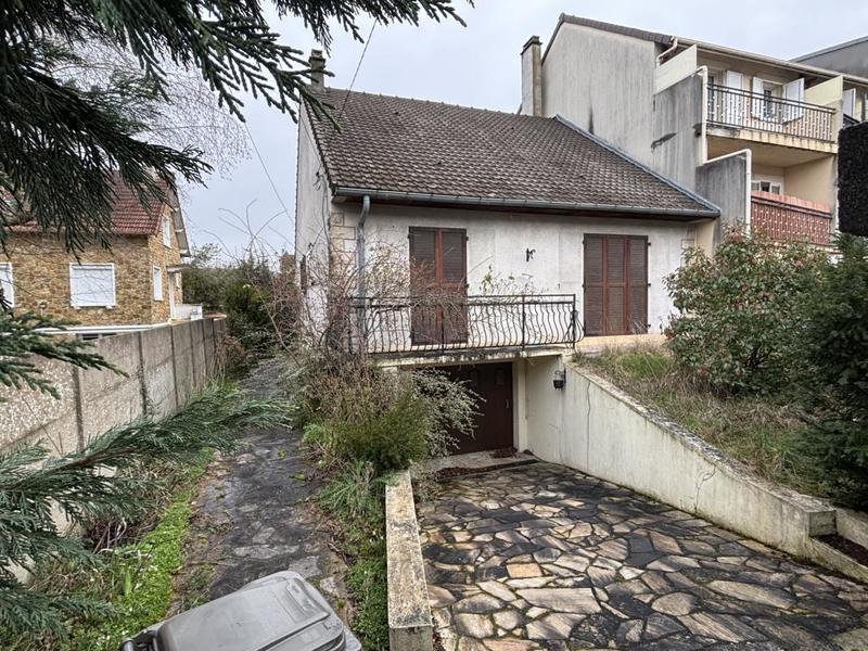 Maison - 77 m² - 4 pièces