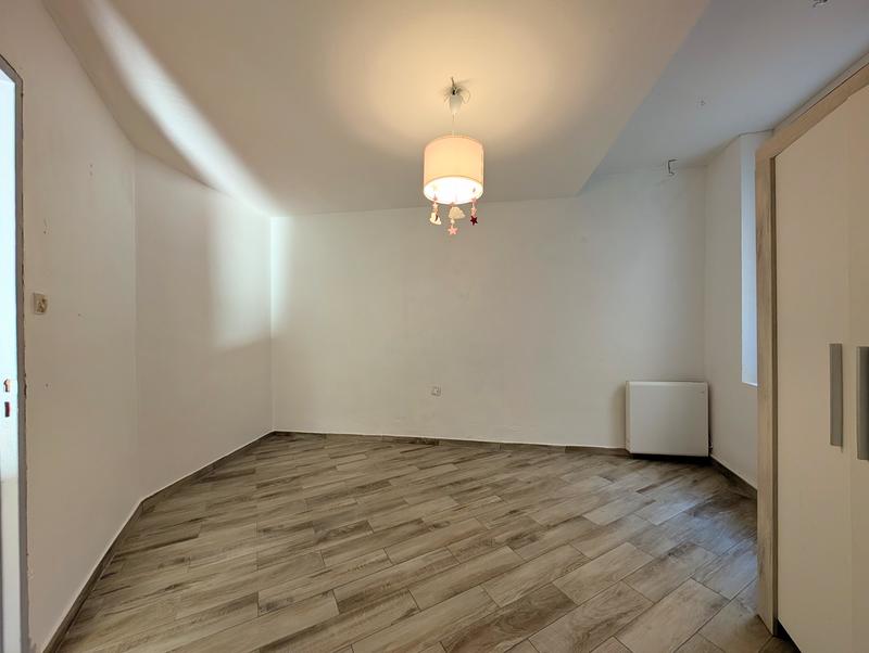 Appartement - 80 m² - 3 pièces