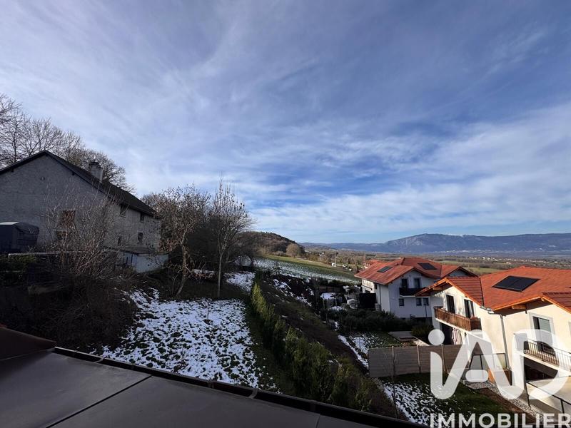 Appartement - 92 m² - 4 pièces