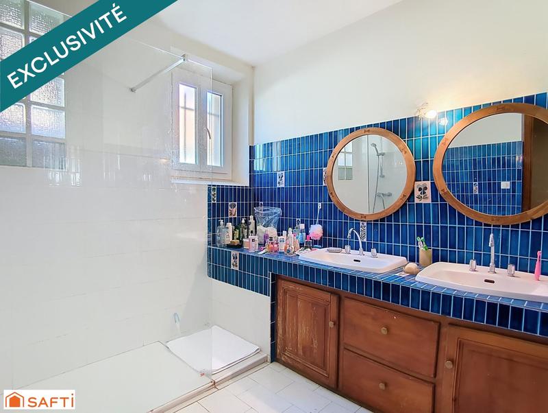 Maison - 175 m² - 8 pièces