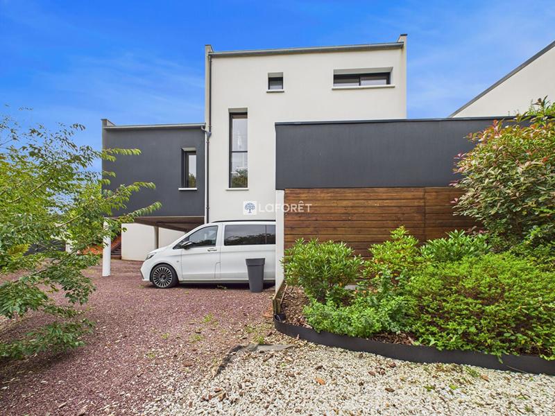 Maison - 131 m² - 6 pièces