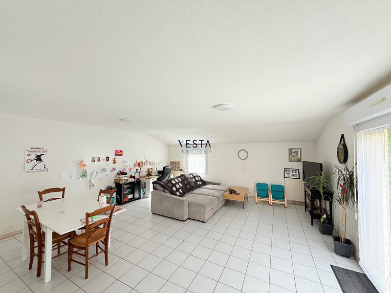 Maison - 102 m² - 4 pièces