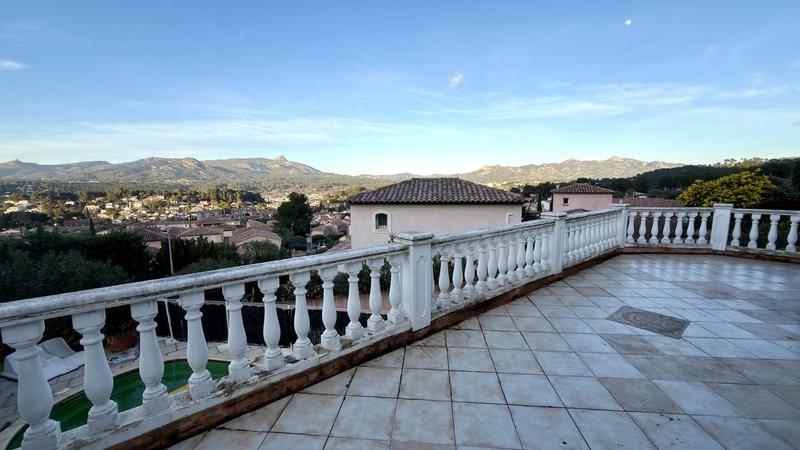 Maison - 154 m² - 7 pièces